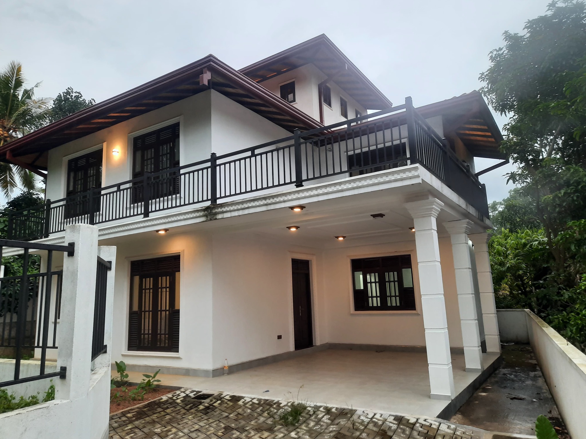 Brand New Modern two Story House For Sale in Athurugiriya