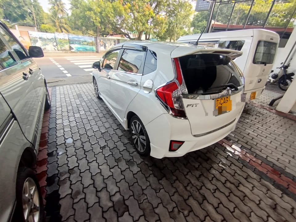 HONDA FIT