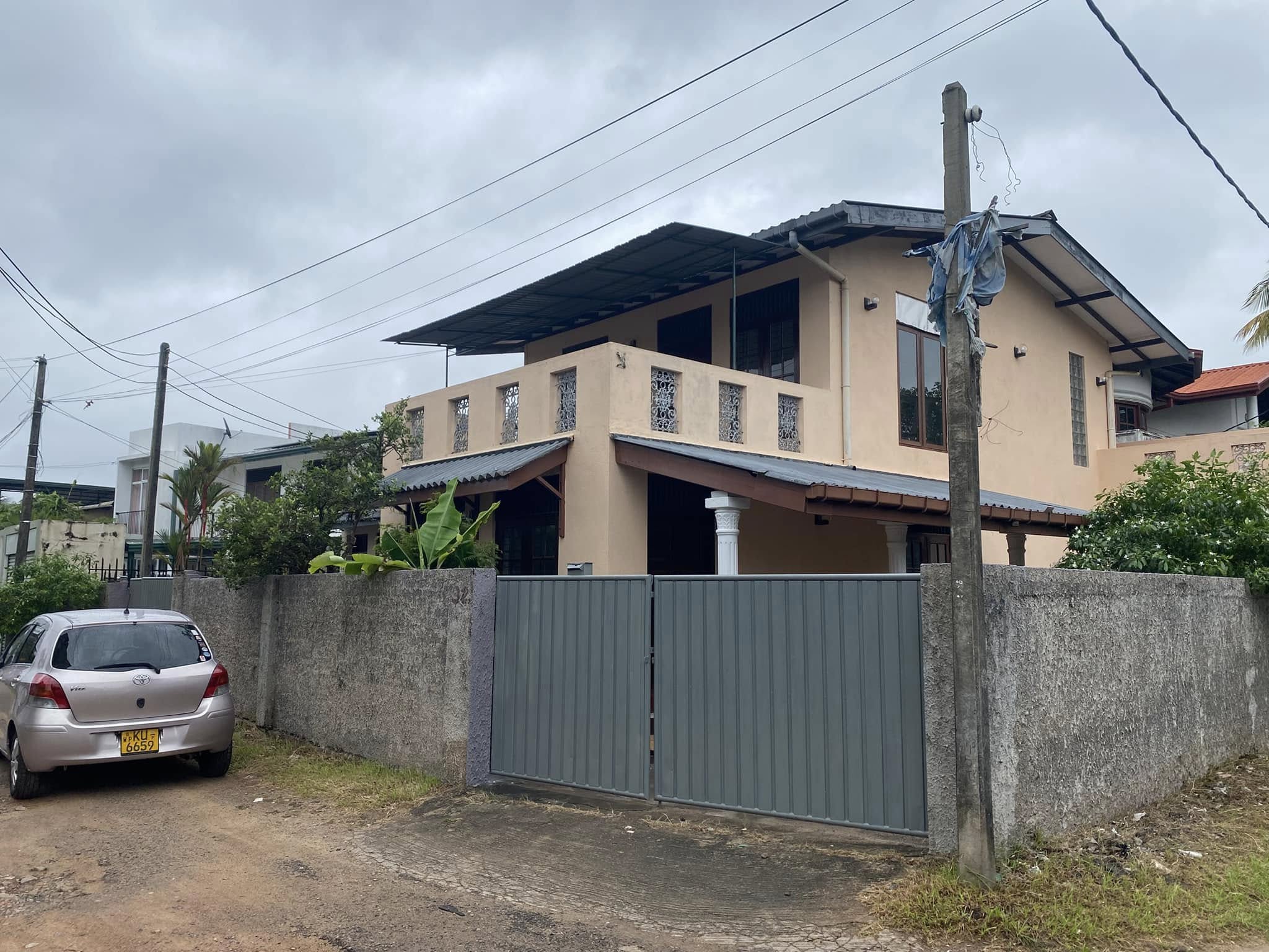 House for sale in Katubedda