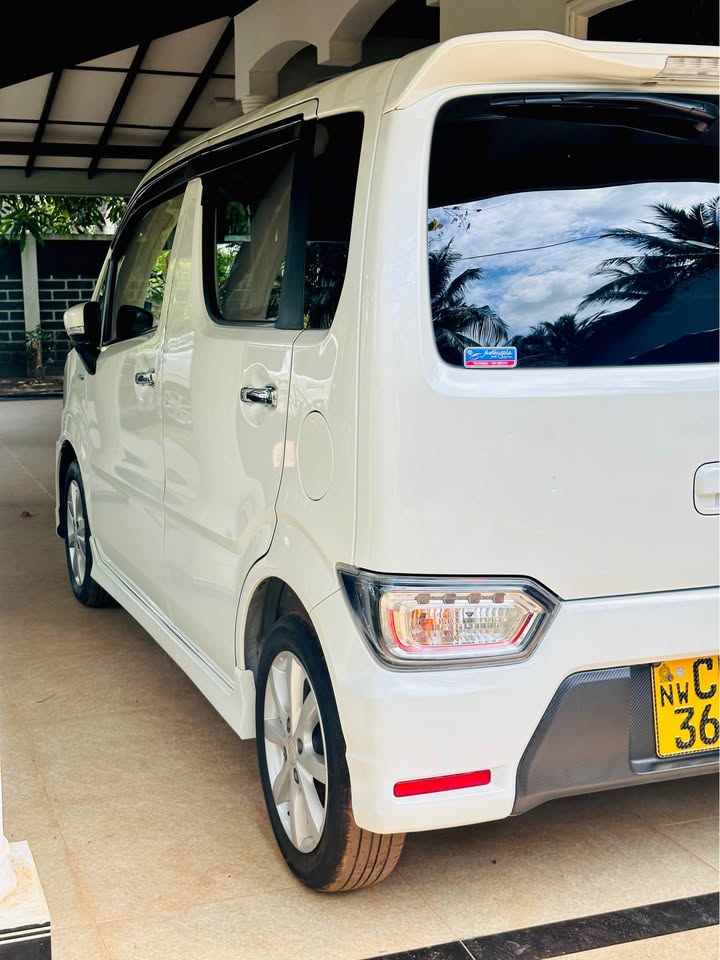 Suzuki Wagon R Stingray 2018