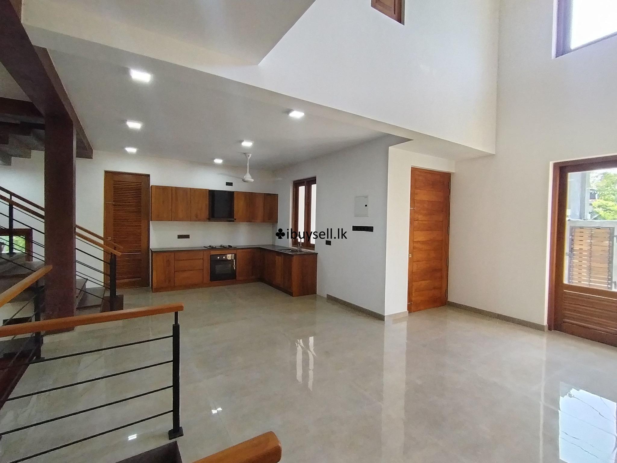 Luxurious Brand new House  For Sale in Kottawa