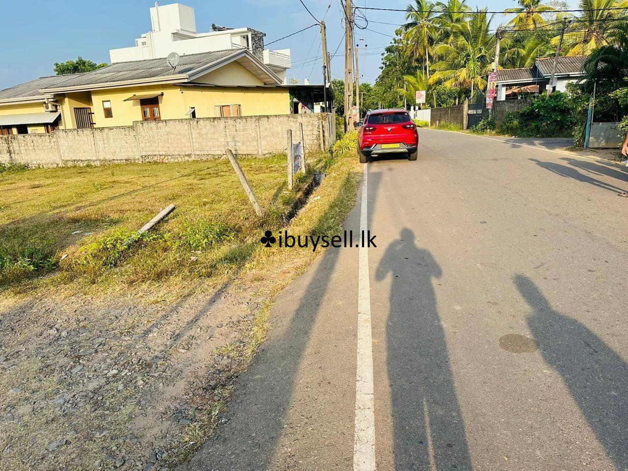 Land sale – Piliyandala