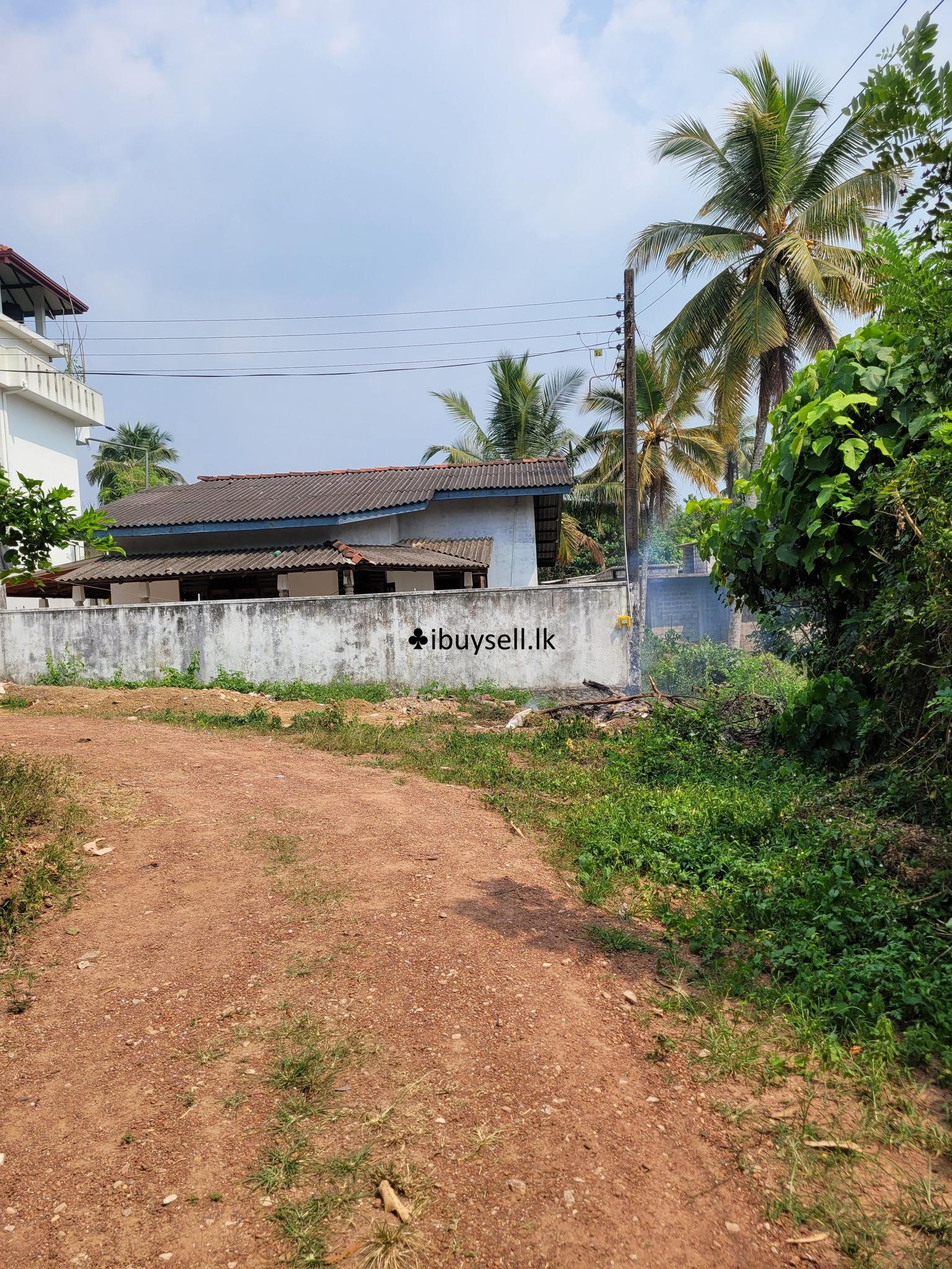 land sale – Kadawatha
