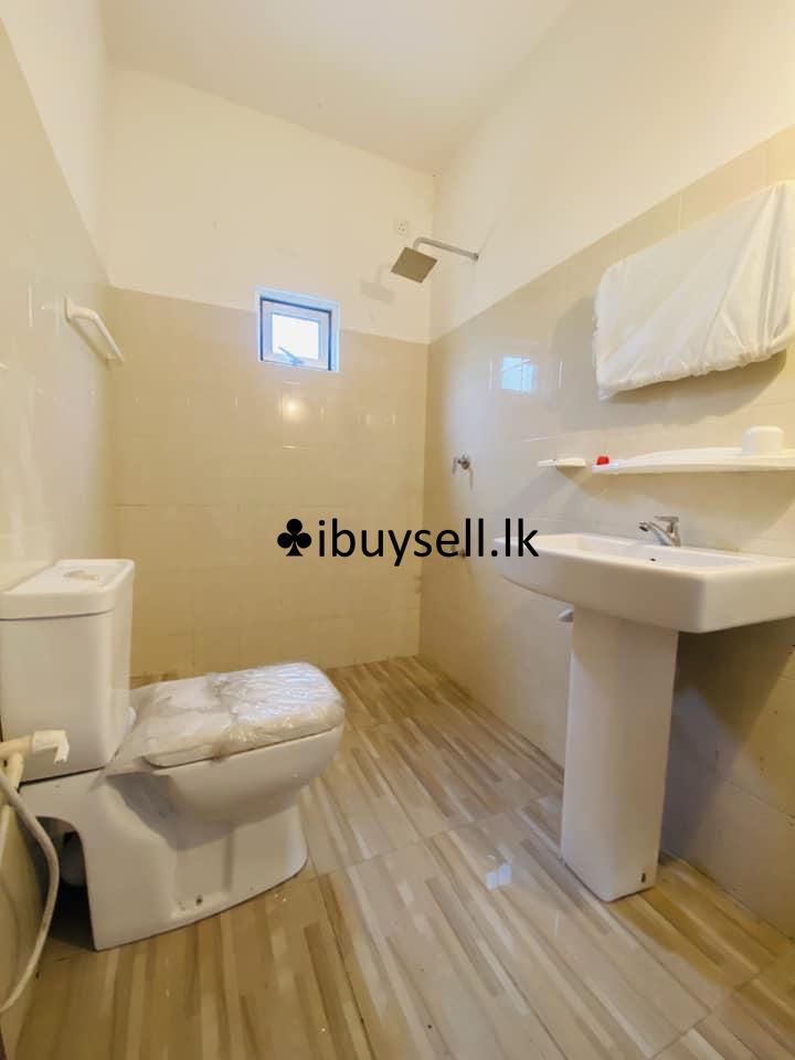 Newly constructed Upstairs For Rent in Kadawatha