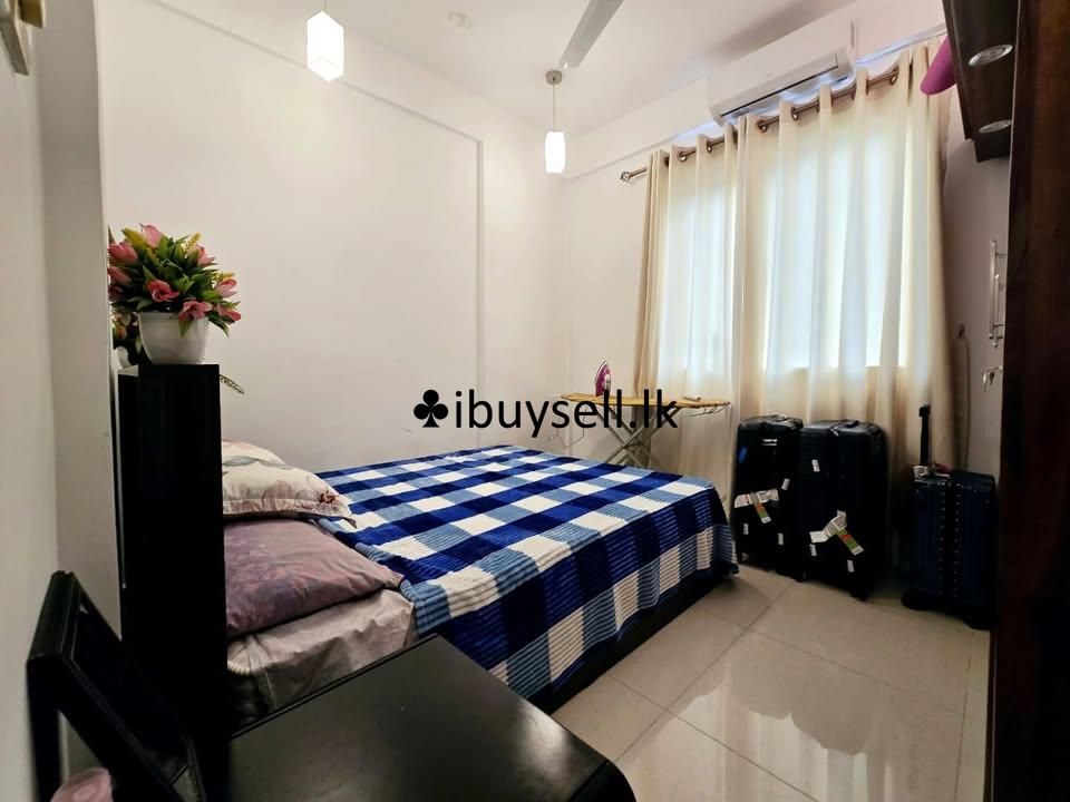 Luxury Apartment For Sale in Temples Road, Mt Lavinia.