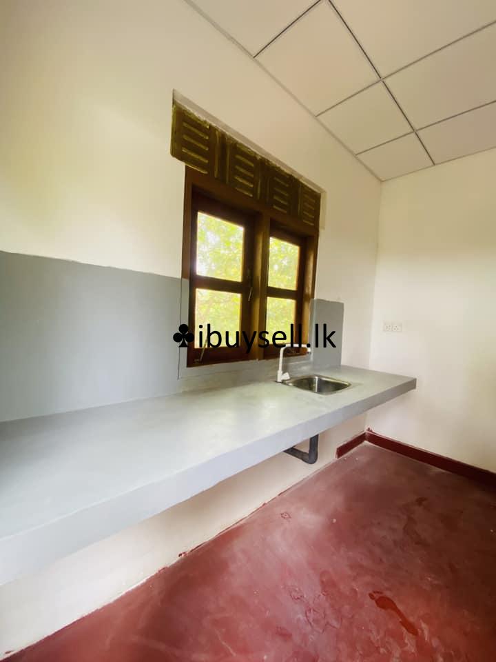 Newly constructed Upstairs For Rent in Kadawatha