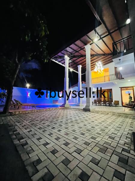 Dayouts-Golden Family Villa