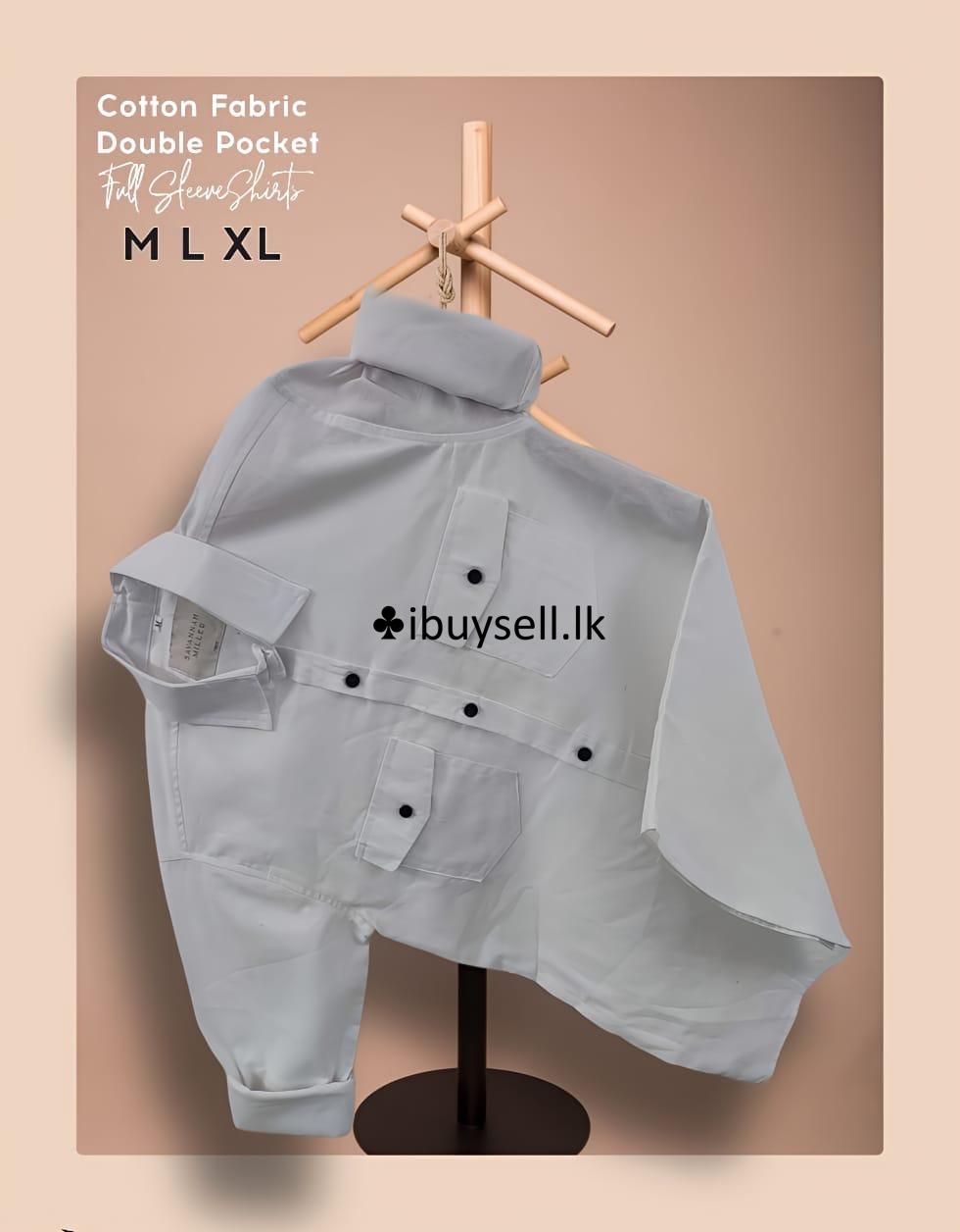 Double pocket long sleeve shirt