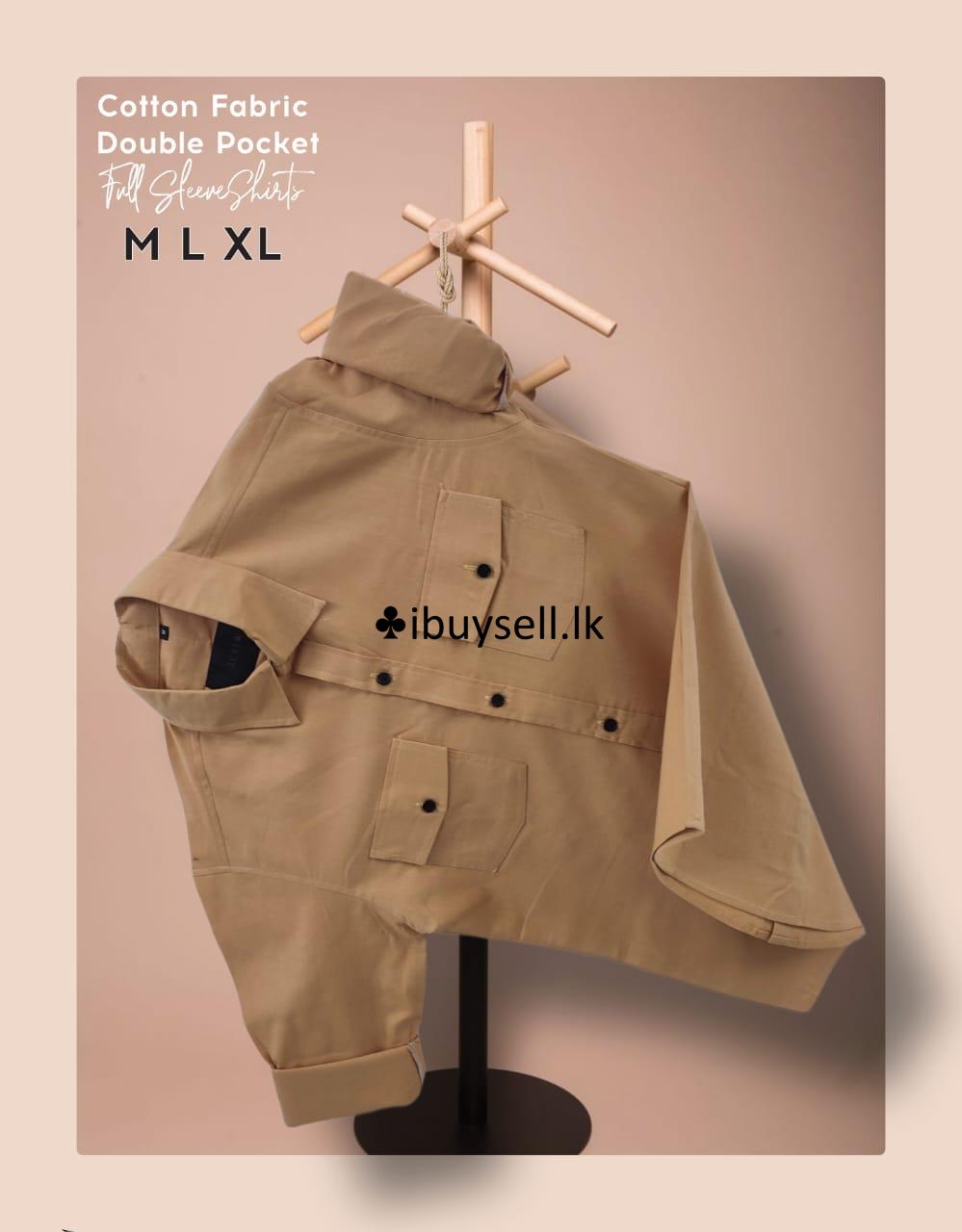 Double pocket long sleeve shirt