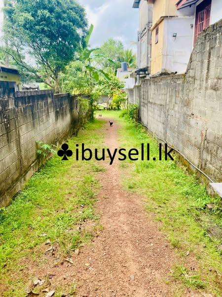 House for sale in Ja ela