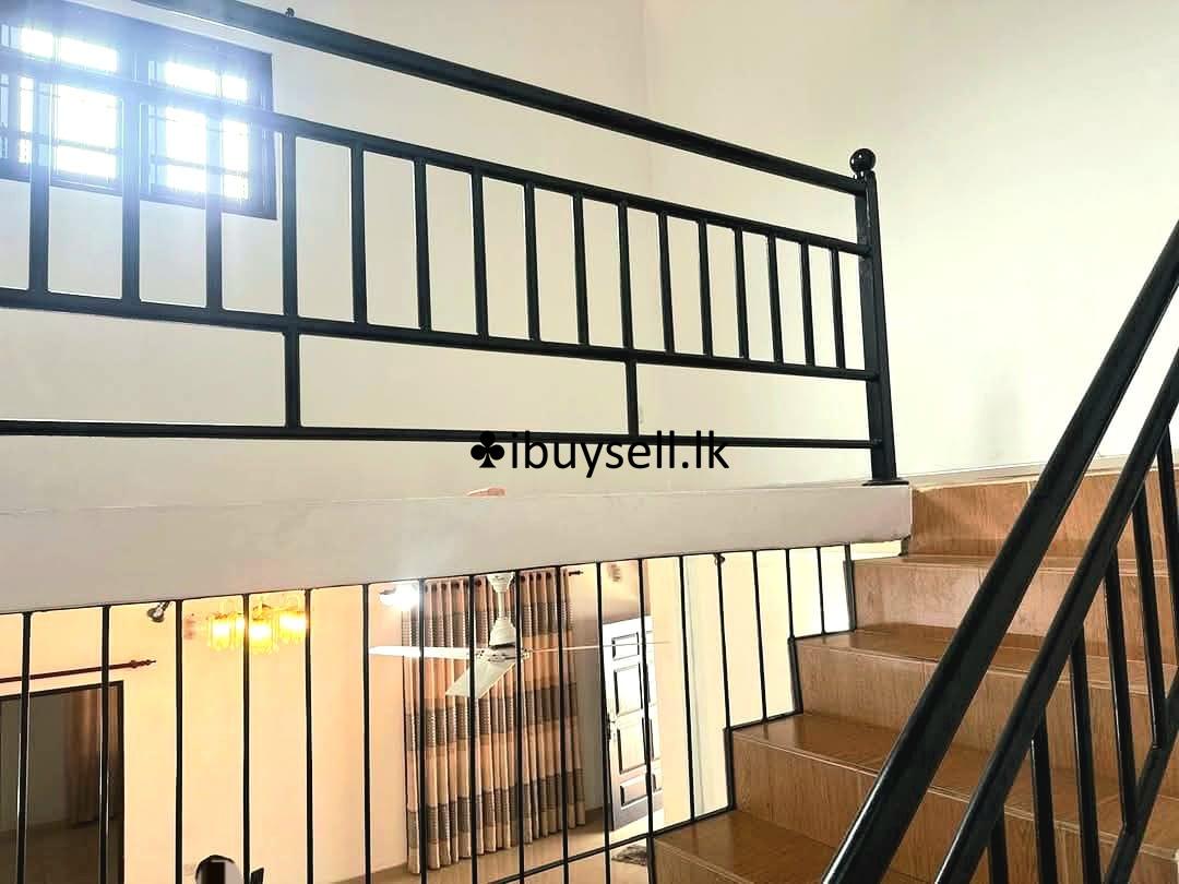 Two storied House For Sale In Pelawatte