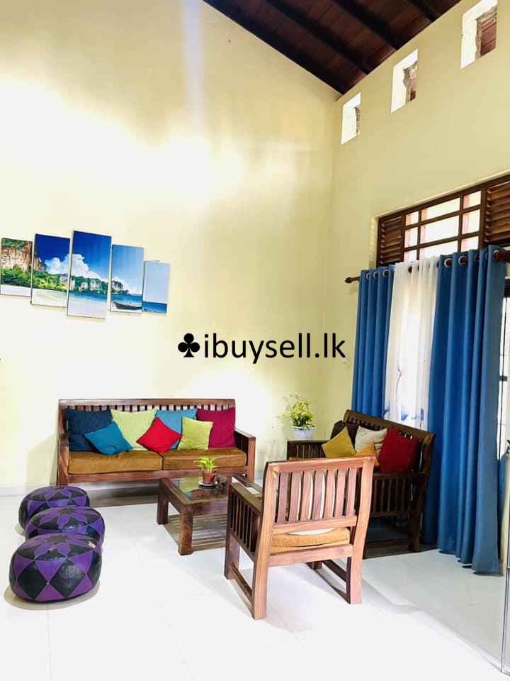 Two Story House For Sale in Miriswatta