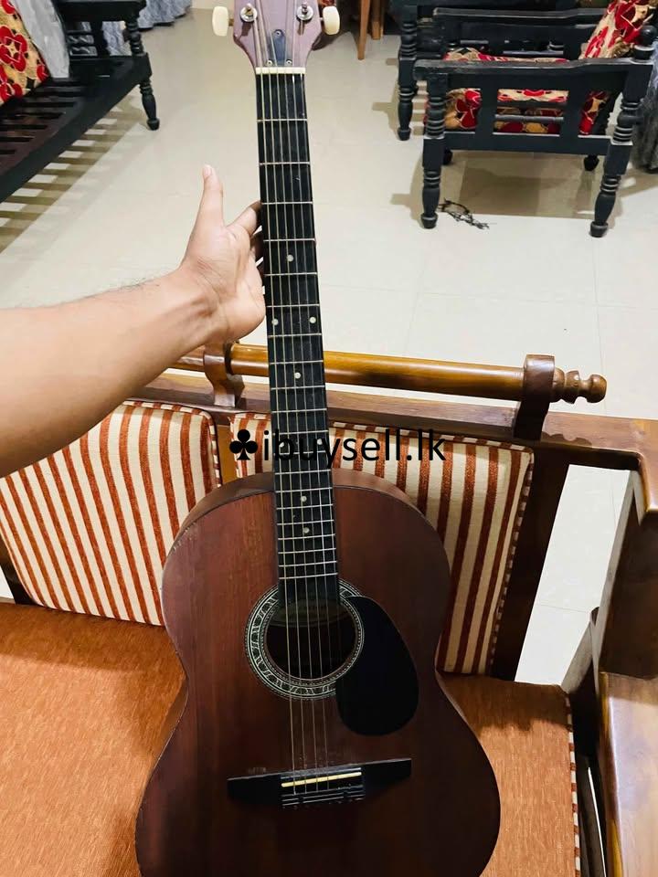 Toyoma acoustic guitar for sell