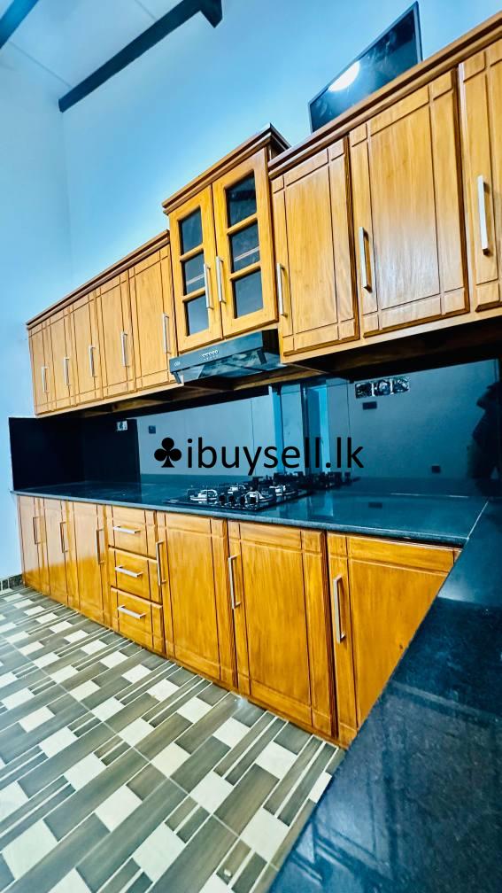 House for Sale – Athurugiriya