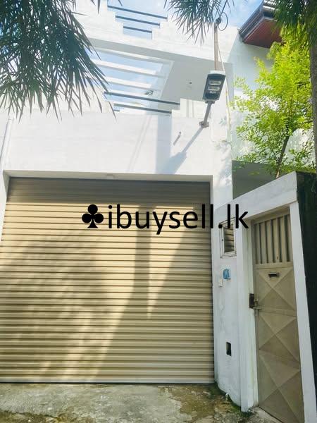 Two story house Sale in hokandara