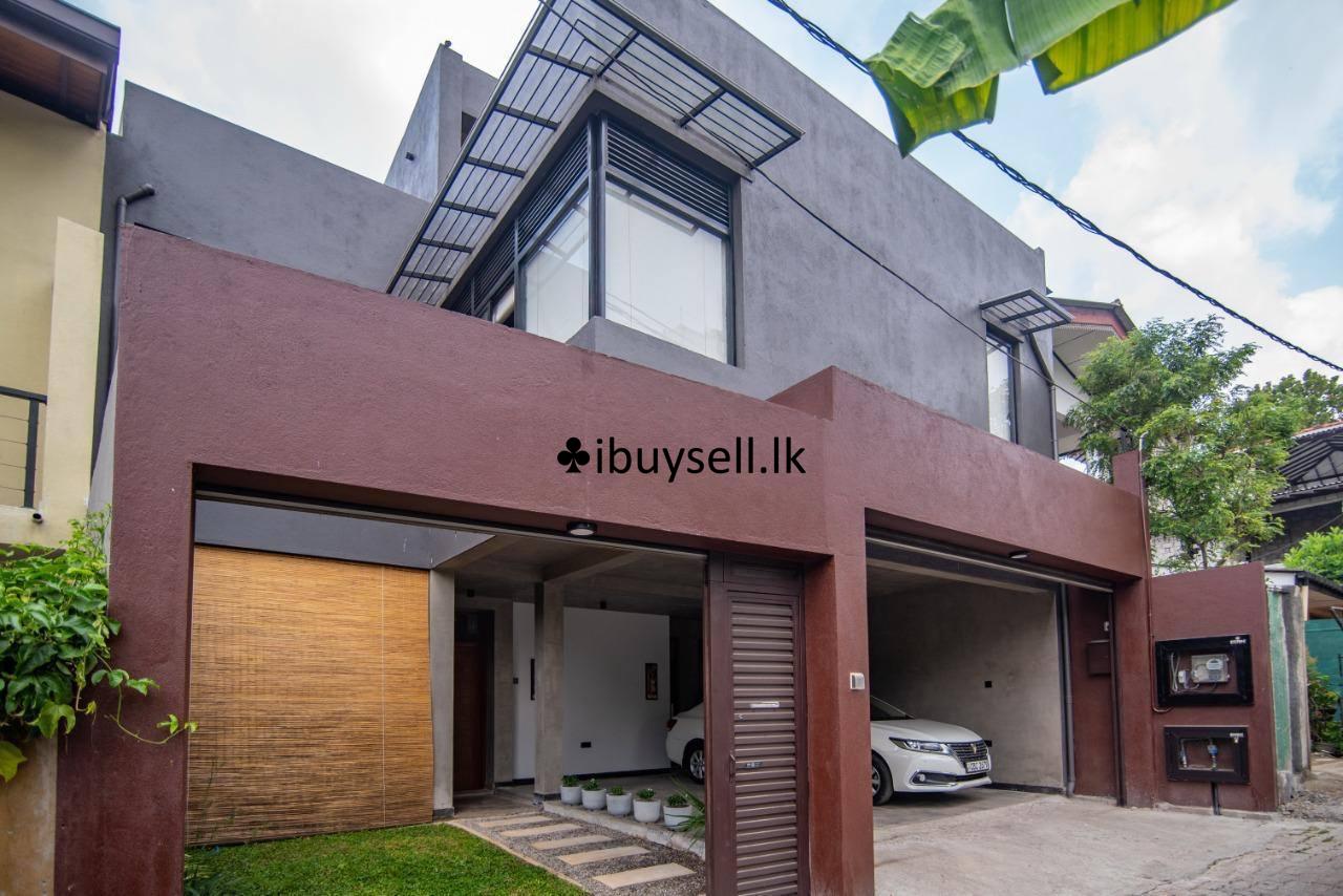 New Luxurious 3 Story  House Sale in Boralesgamuwa