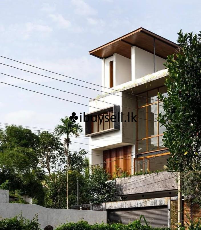 Battaramulla wickramasinghe pura four stories house for sale