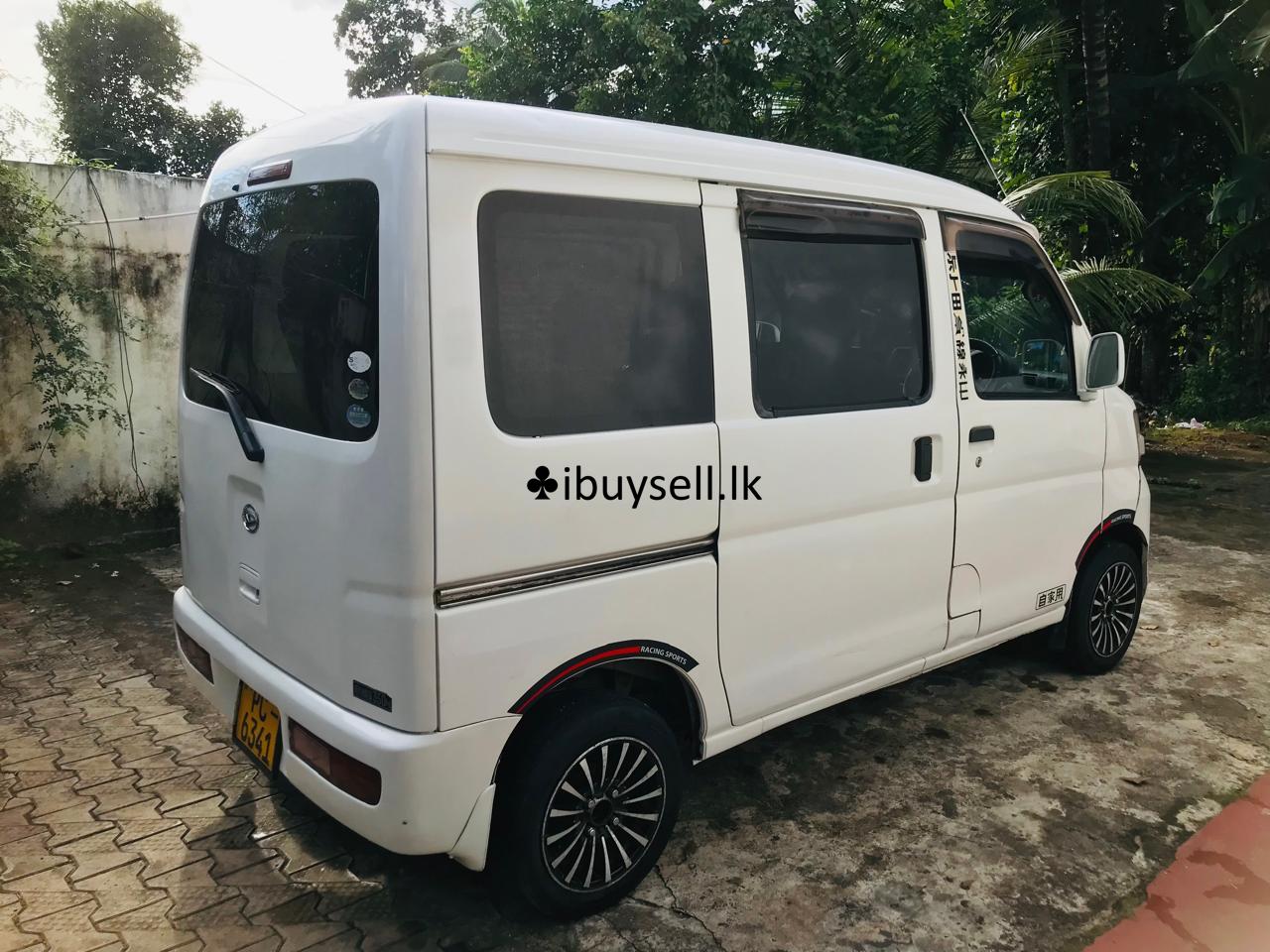 RENT our Daihatsu Hijet Buddy Van – Colombo