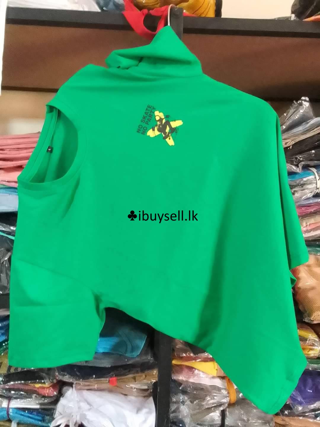 Unisex T – Shirt for sale -colombo