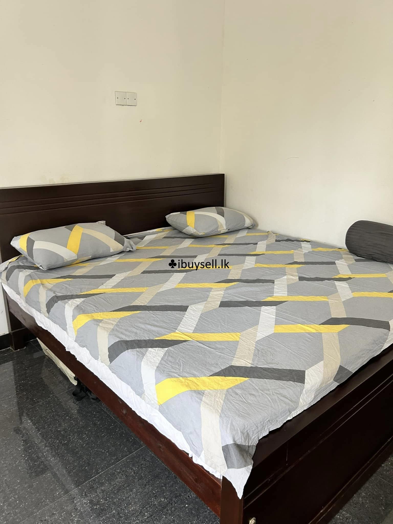 Teak Bed 6×6 for sale!