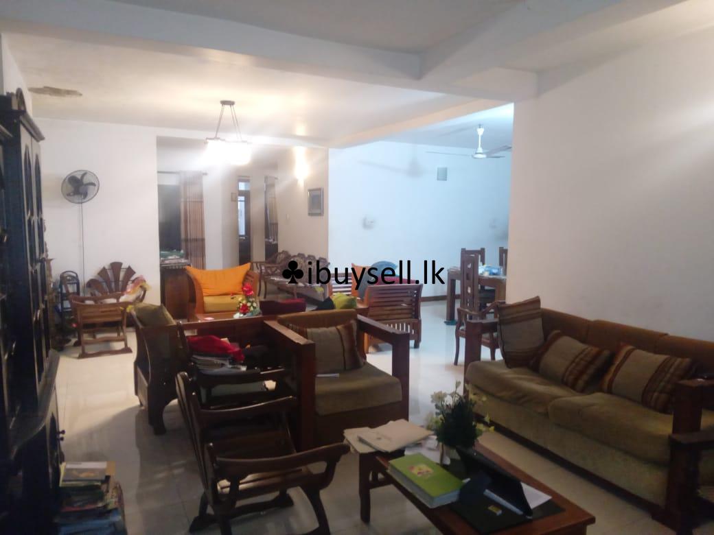 House for sale – Mount Lavinia