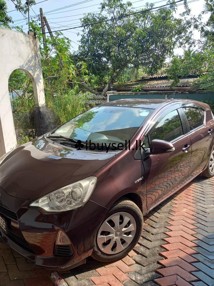 Toyota aqua Car for rent Colombo & Gampaha Areas