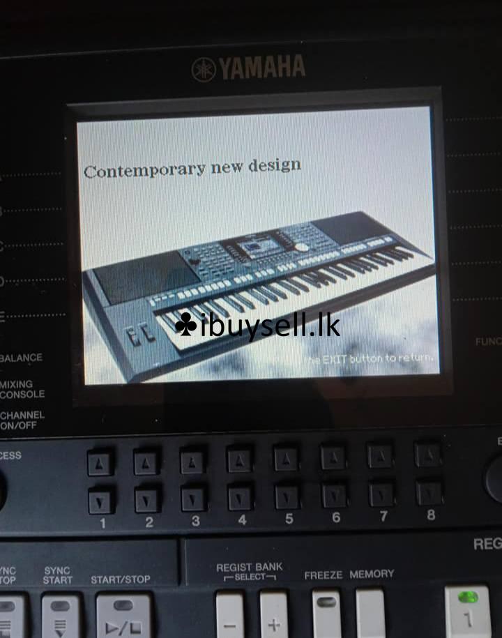 Yamaha psr S 950 keyboard FOR SALE