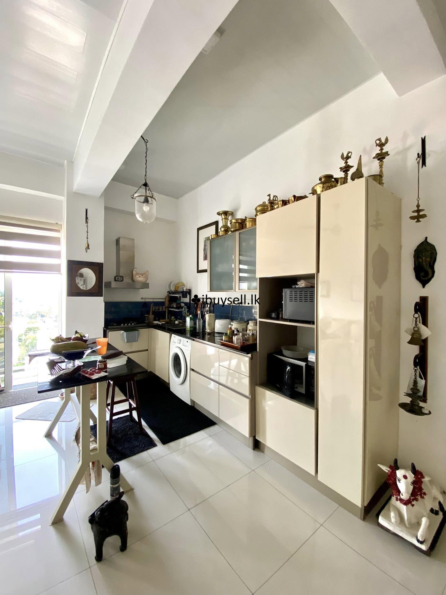 Apartment For Sale At Mount Lavinia(Land Side) – Colombo