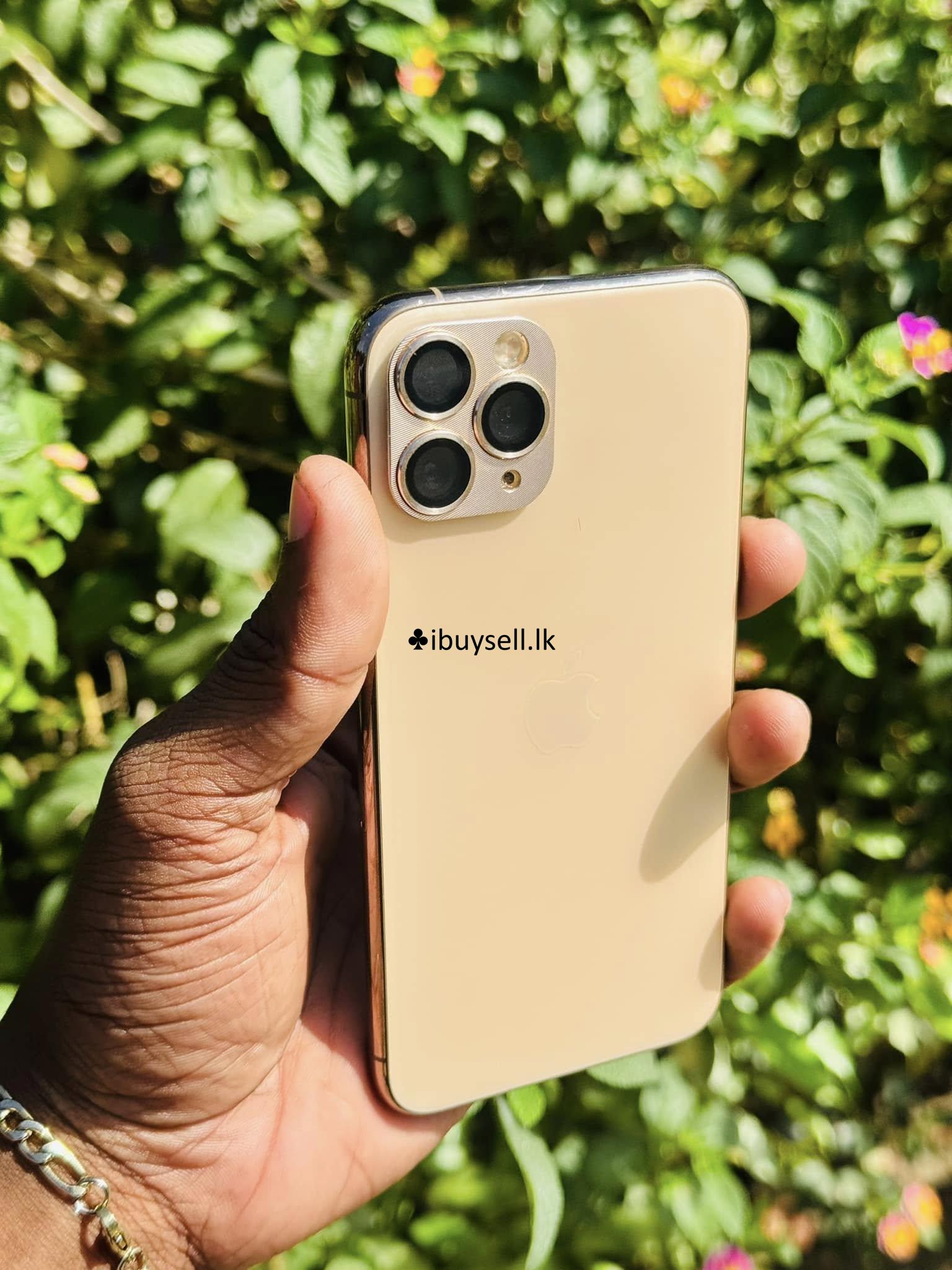 i phone 11 pro for sale -Homagama