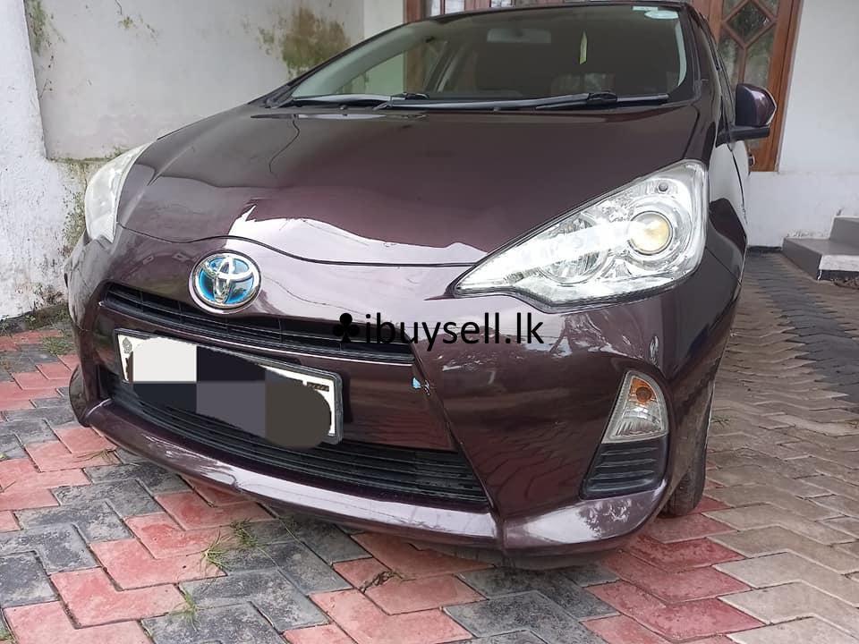 Toyota aqua Car for rent Colombo & Gampaha Areas