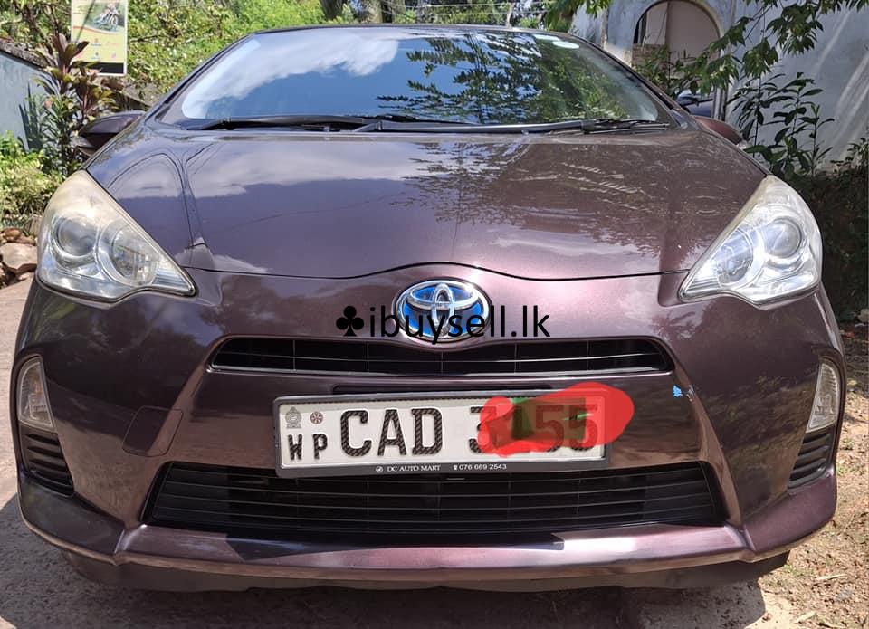 Toyota aqua CAR RENT – Colombo