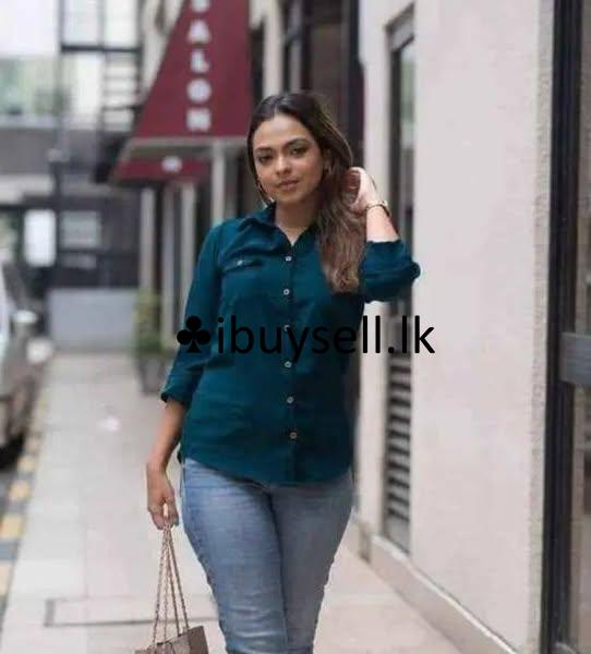 Women blouse for sale!