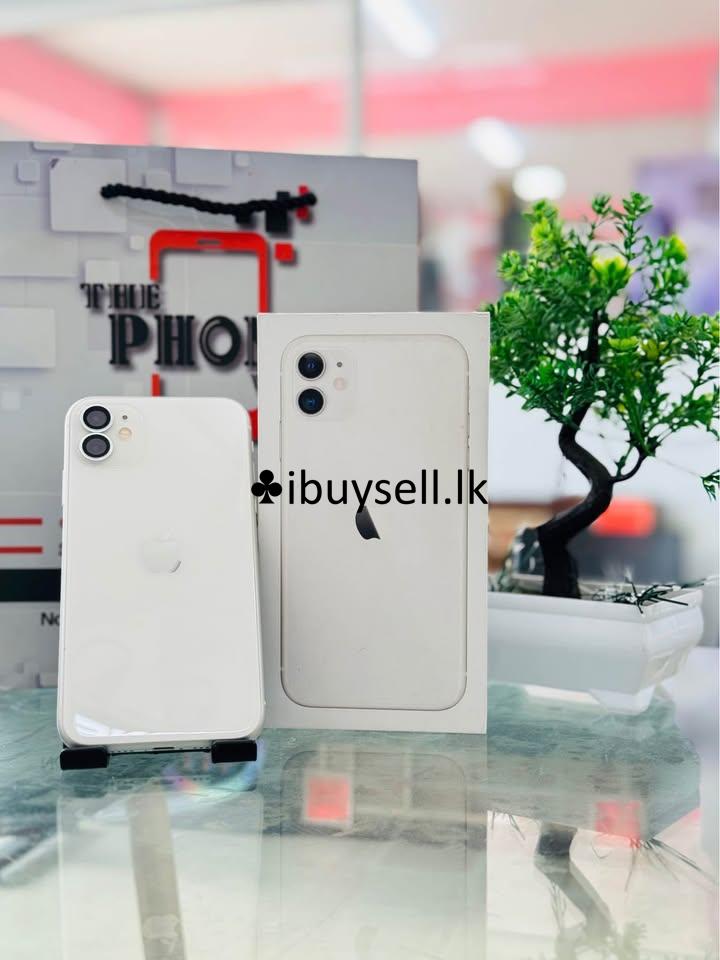 IPHONE 11 for sale – Negambo