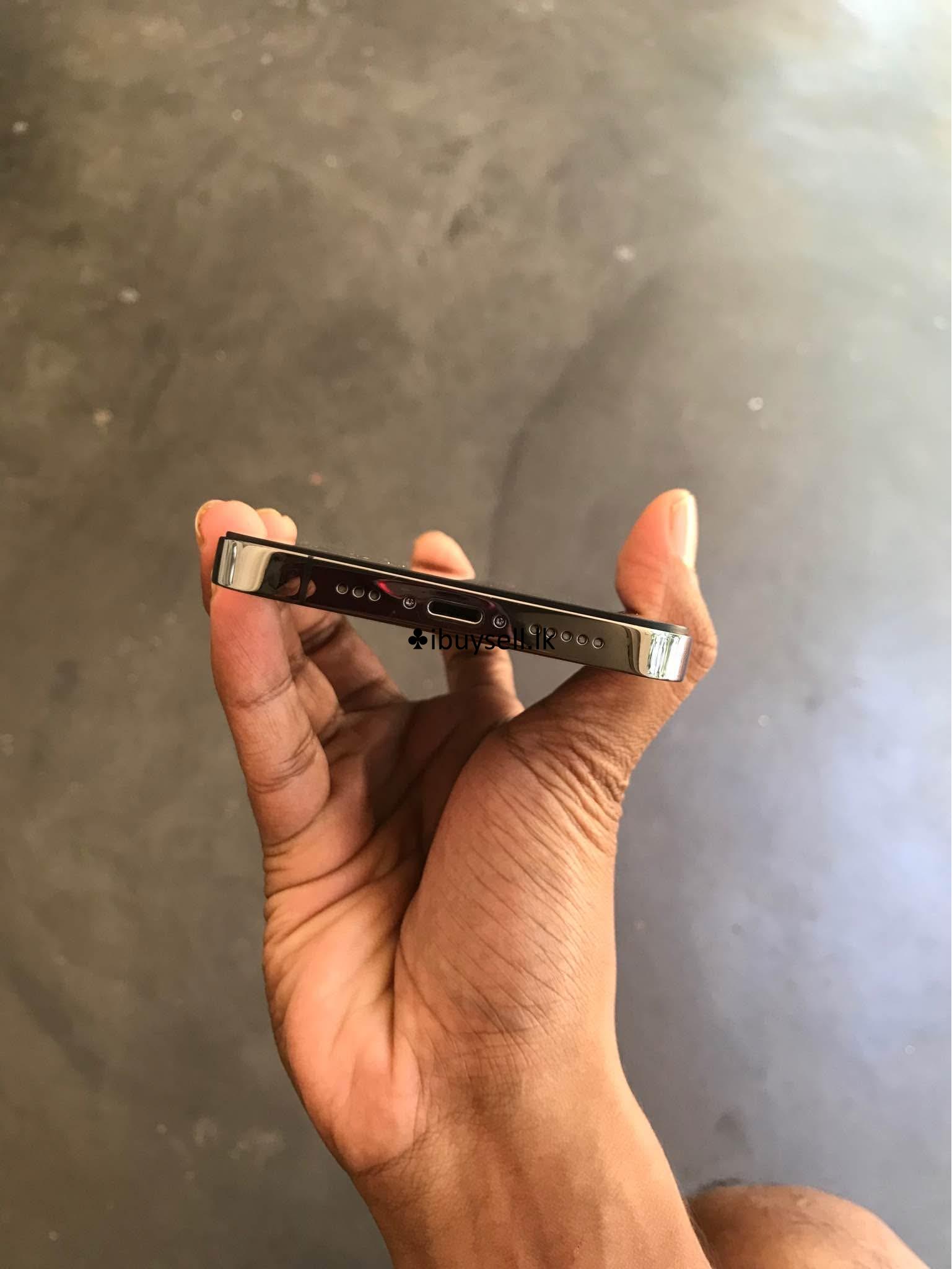 IPhone 12 pro phone for sale – Colombo