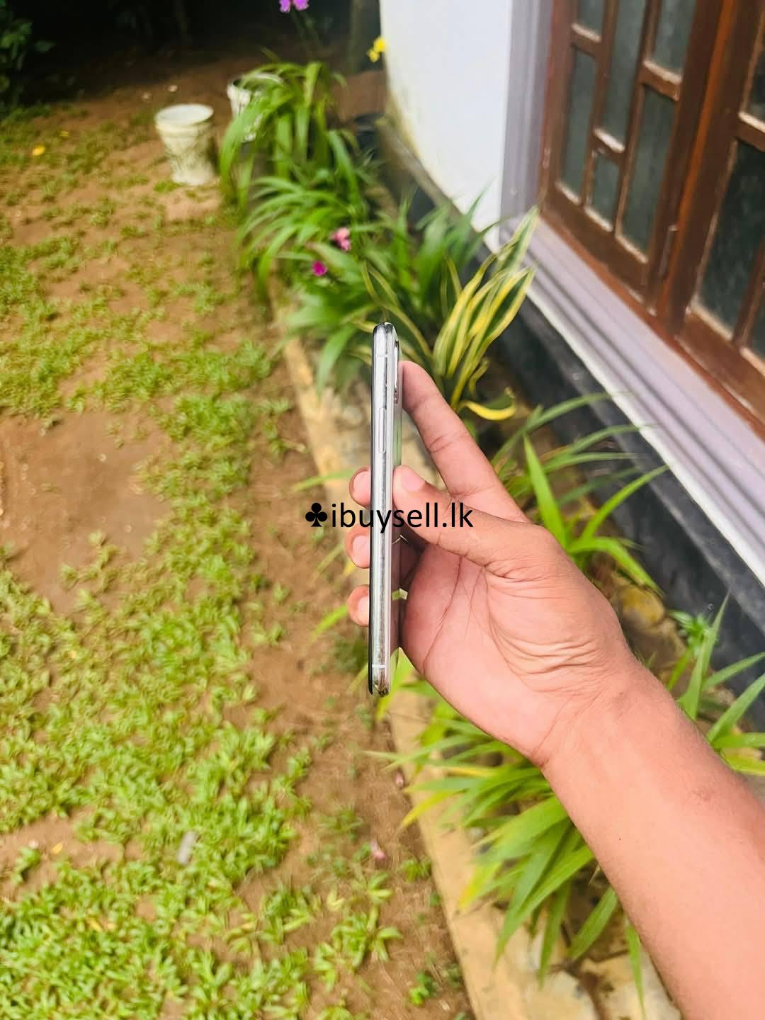 lphone x phone for sale -Mirigama