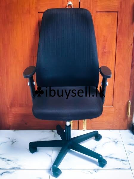 High-quality American office chairs for sale!