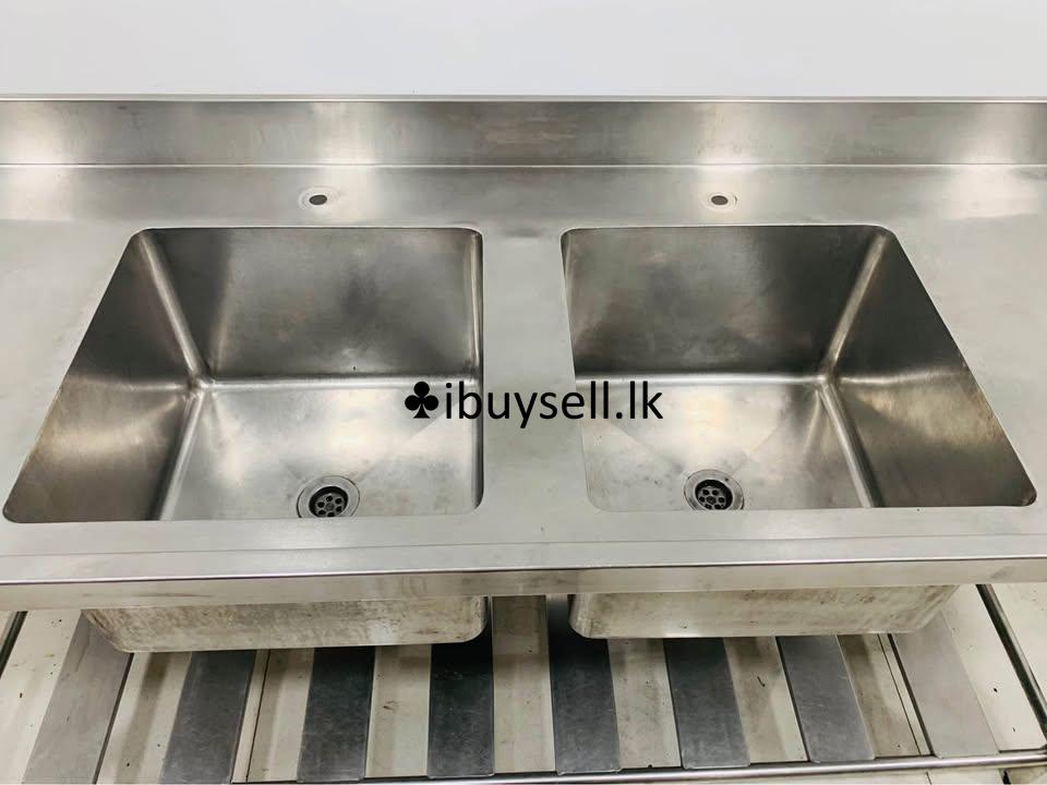 Double bowl  with sidesFOR SALE -dehiwala