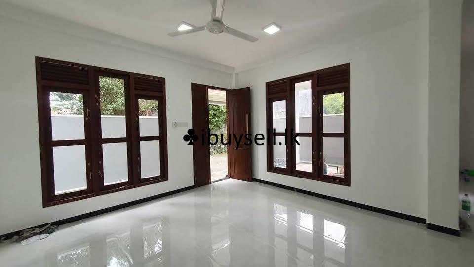 New 2 story House for Sale – Kottawa