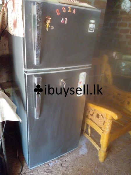 Singer double door refrigerator for sale