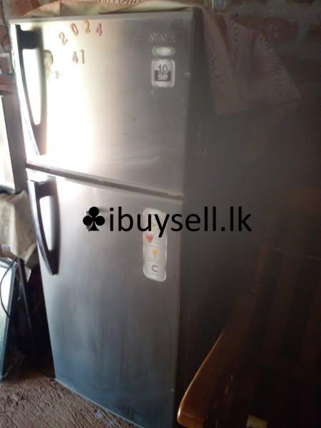Singer double door refrigerator for sale
