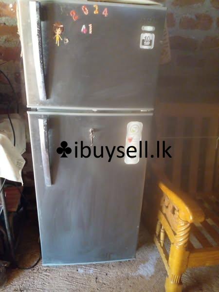 Singer double door refrigerator for sale