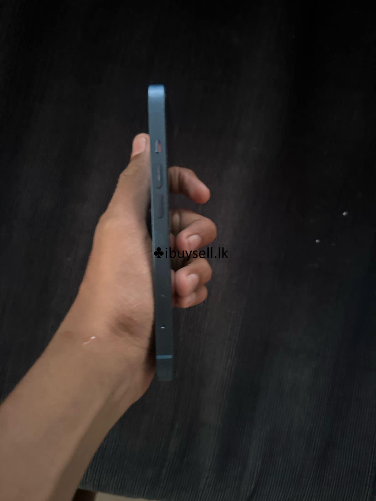 iPhone 13 phone for sale -Dehiwala