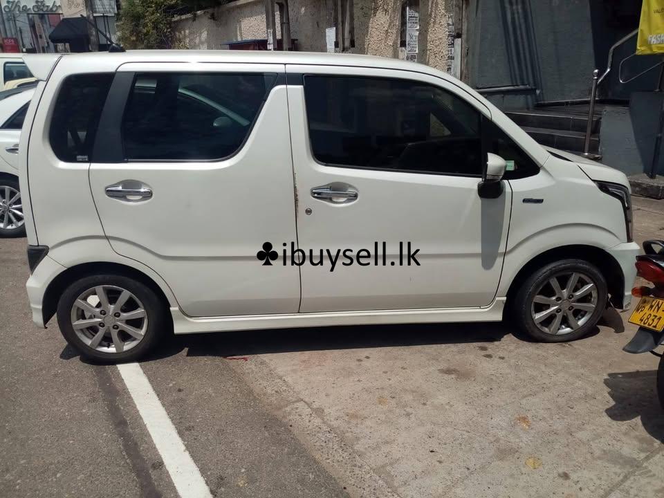 Suzuki stingray Car for rent – Ragama