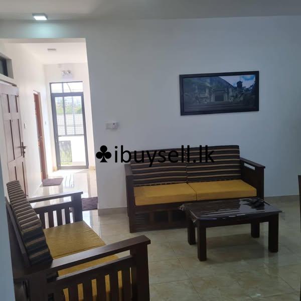 An apartmant is available for long and short term lease-bORALASGAMUWA