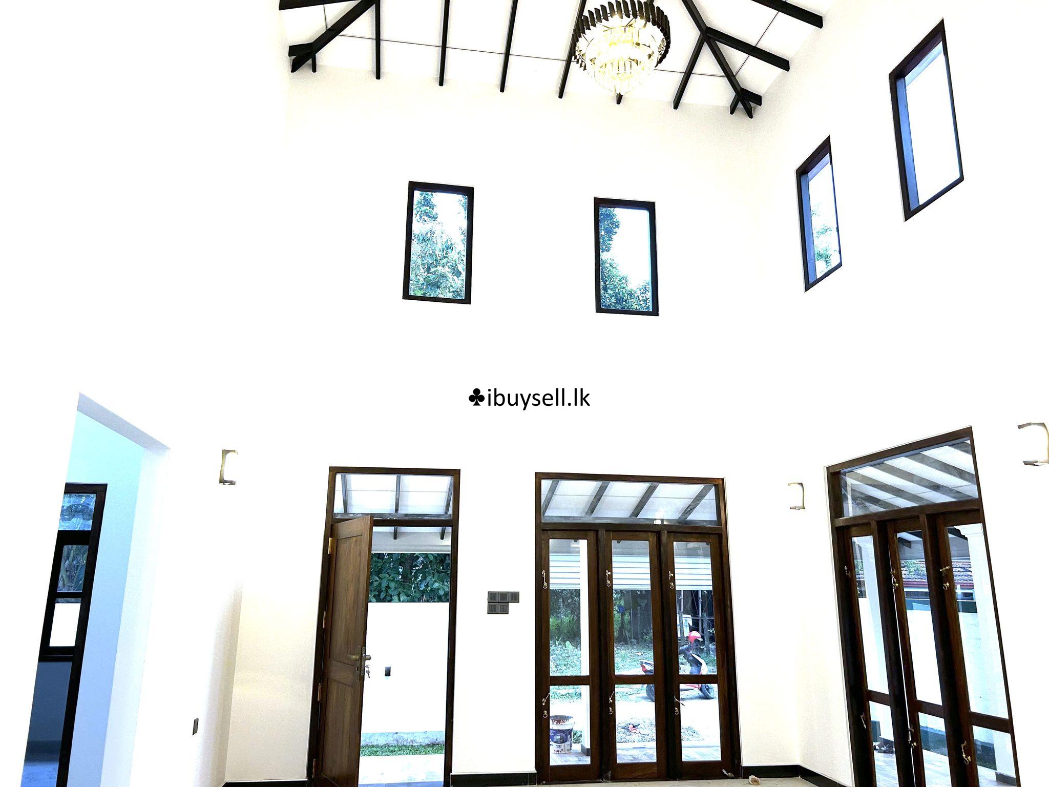 Brand new luxury  house sale in negombo kandawala