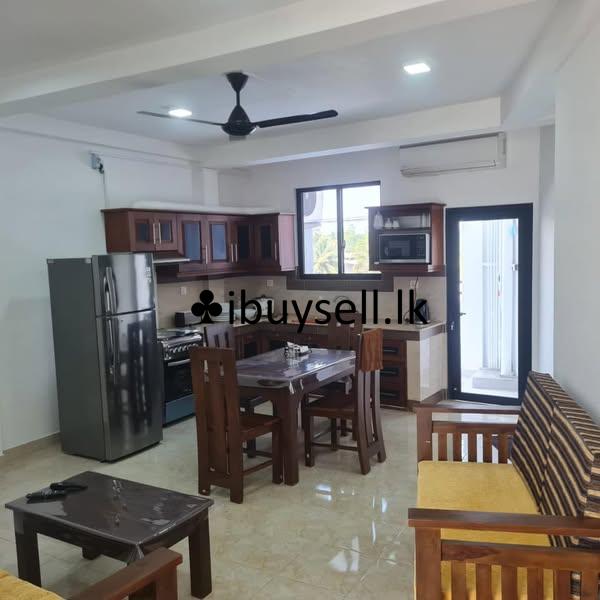 An apartmant is available for long and short term lease-bORALASGAMUWA