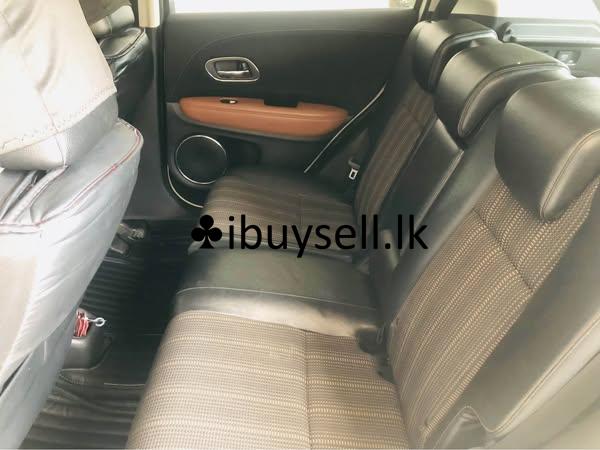 Vezel car for rent in Homagama