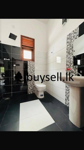 House for sale in Kottawa