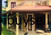 Luxurious house for sale near the main road in Malabe
