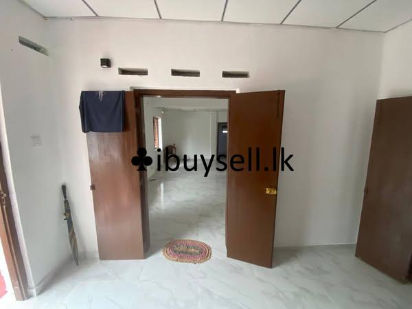 House for sale in Kadawatha